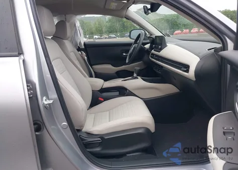 2023 Honda Hr-V Awd Lx z USA, uszkodzony, nr VIN 3CZRZ2H30PM734999